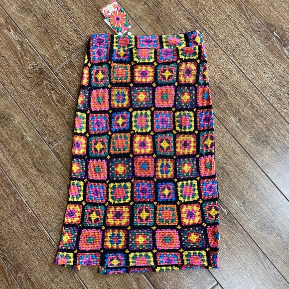 FARM Rio Kaylee Knit Midi Skirt - Picture 8 of 12